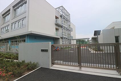 練馬区立石神井小学校 約990ｍ(徒歩約13分)