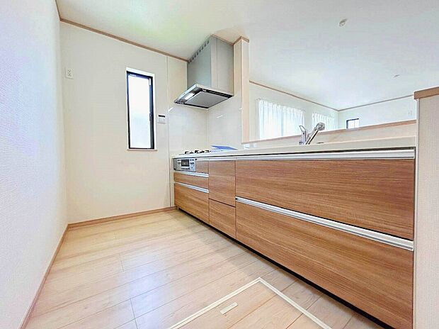 【施工例：Kitchen】
「設計住宅性能評価書」「建設住宅性能評価書」取得高仕様なプランで快適な暮らしを叶える邸宅。