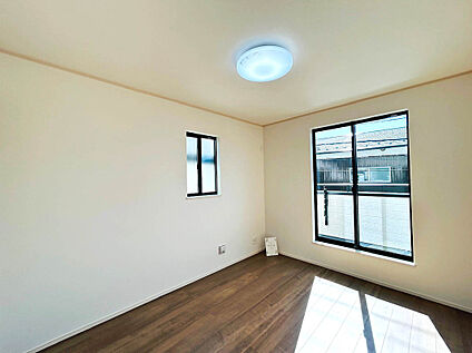 【Room 6帖：A号棟】