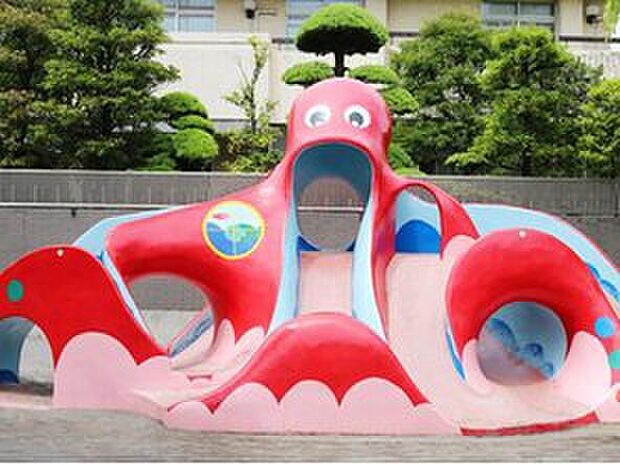 千住ほんちょう公園（約500m）