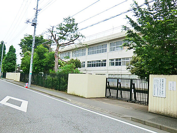 西東京市立田無第四中学校(約770m)