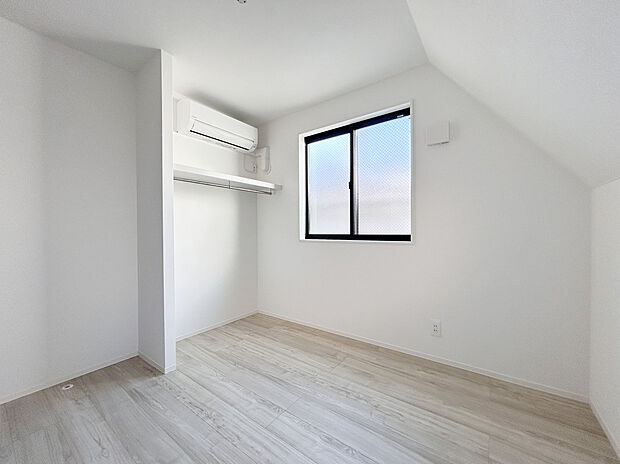 【【建物プラン例】】見せる収納も楽しめるオープンクローゼットで居室を機能的でスタイリッシュな空間へ演出します。