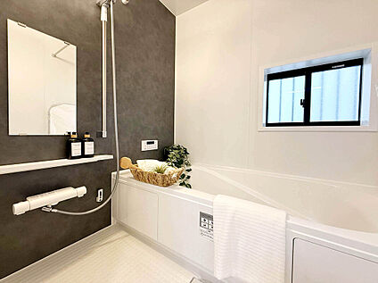 【施工例：Bath Room】