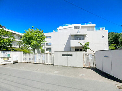 狛江市立狛江第一中学校 450ｍ(徒歩6分)