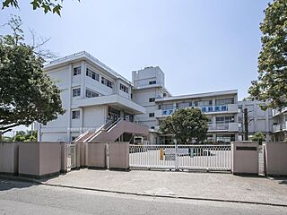 【太陽光・耐震等級3・制震ダンパー、全5棟のスマート住宅。】 その他