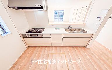 [南側5m接道で明るく開放感のある立地。] その他