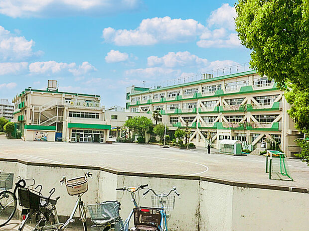 小金井市立緑小学校