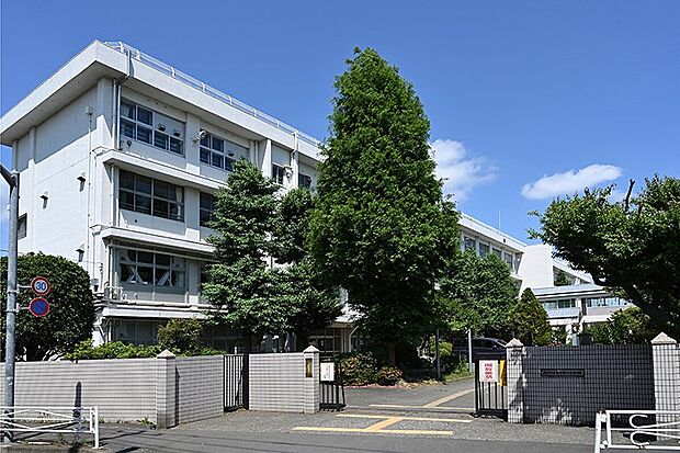 府中市立府中第二中学校（約630m）