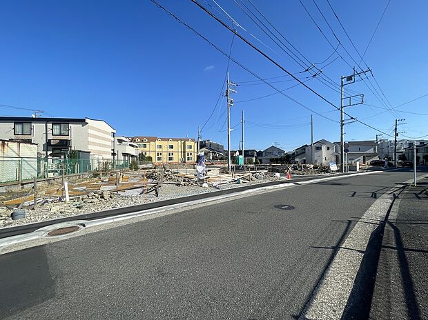 ■現地外観■
角地の区画もございます