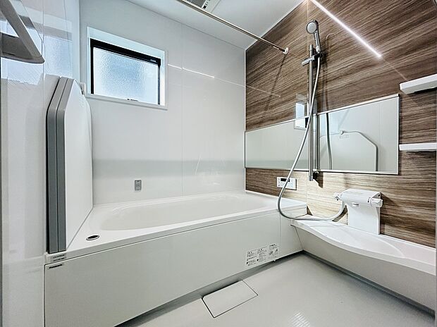 【同社施工例】■同社施工例■
パナソニック製の浴室