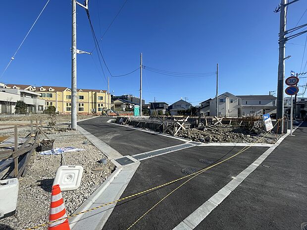 【外観】■現地外観■
日当たり・風通しの良い分譲地