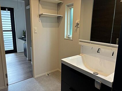 洗面脱衣室【3号地】(2024年10月撮影)