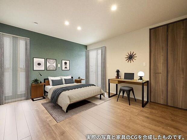 【主寝室【2号地】(2024年11月撮影)】アクセントクロスがポイント