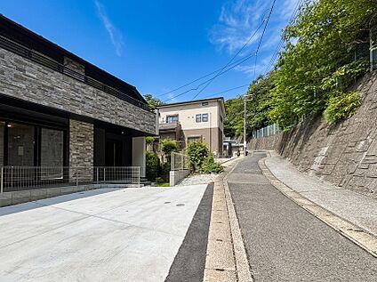 前面道路含む現地写真