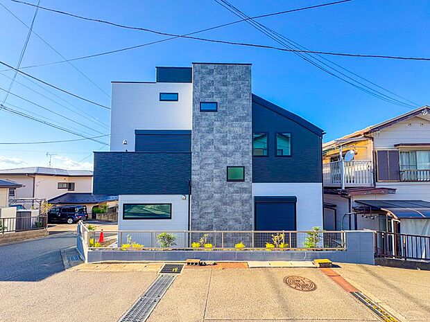 この家からスタートする「新しいライフスタイル」はご家族にとって大切で貴重な時間。少しでも豊かに、そして快適に…そんな理想の暮らしを叶えてくれるお家になるはずです。