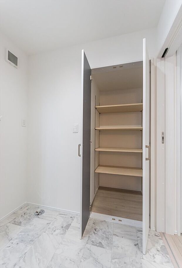 【収納】「サニタリー収納」