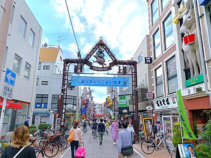 モトスミ・ブレーメン通り商店街 1000ｍ(徒歩13分)