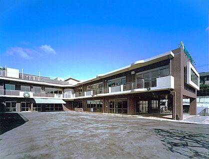 町田こばと幼稚園 120ｍ(徒歩2分)