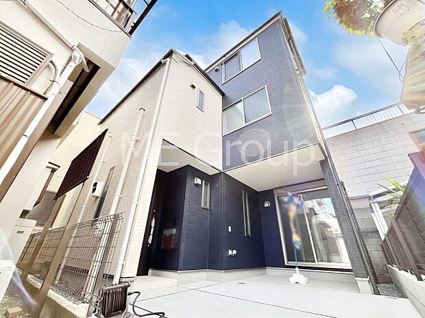 上質感あふれる外観デザイン。魅力の住まいを実現。