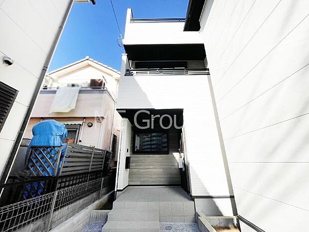 たっぷりの陽光と心地よい風が舞い込む住まい