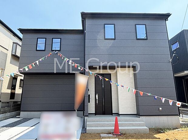 たっぷりの陽光と心地よい風が舞い込む住まい