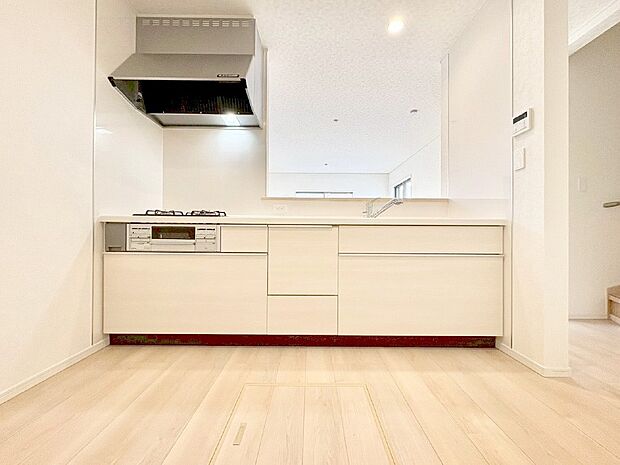 毎日使うキッチンだから、使いやすさ&お手入れのしやすさにこだわりました。