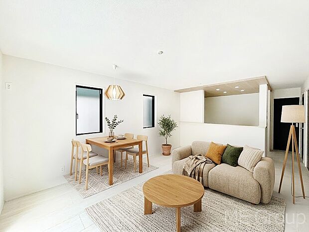 落ち着いた雰囲気のLDKは家族みんなの快適空間 ※家具はCGです