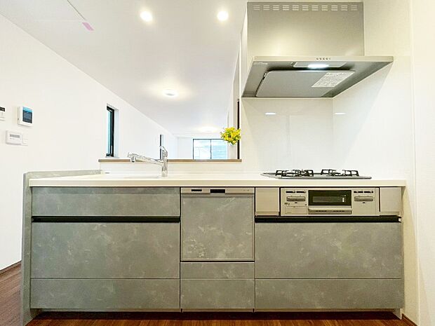 カウンター越しにお話しをしながら毎日のお料理をもっと楽しく