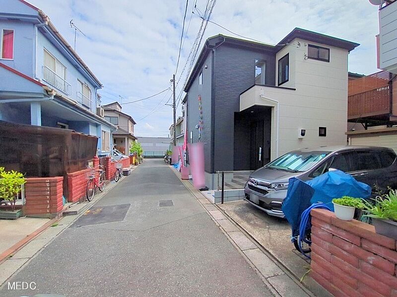 前面道路含む現地写真