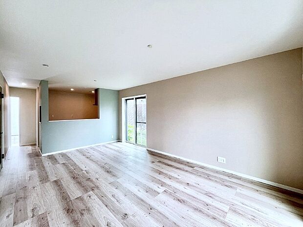 【ダイニング】家族が自然と集まる憩いのスペースになりそう    