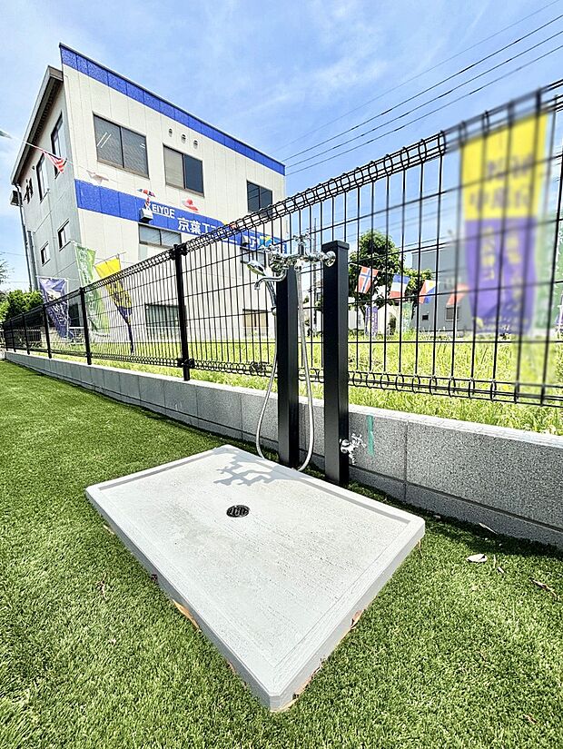 【その他現地】外水栓があると、庭のお手入れやちょっとした手洗い・洗車に便利です!