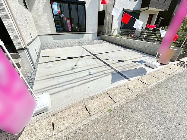 【駐車場】生活に欠かせない駐車スペース。  