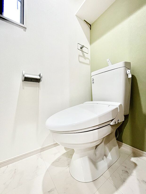 【トイレ】トイレは安心の２箇所！朝のバタバタも一安心です。