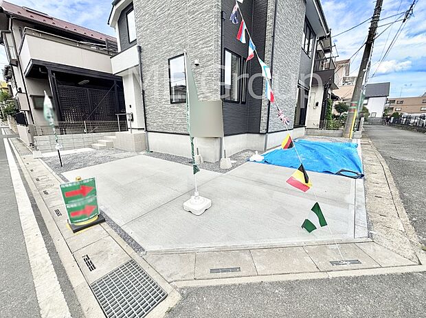 【駐車場】生活に欠かせない駐車スペース。  