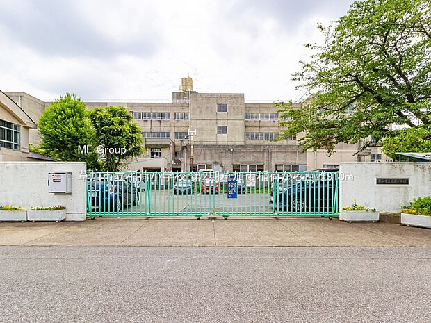 草加市立稲荷小学校（約910m・徒歩12分）