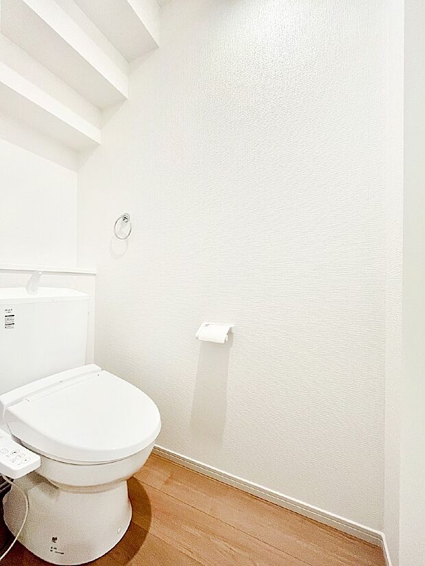 【トイレ】トイレは安心の2箇所!朝のバタバタも一安心です。