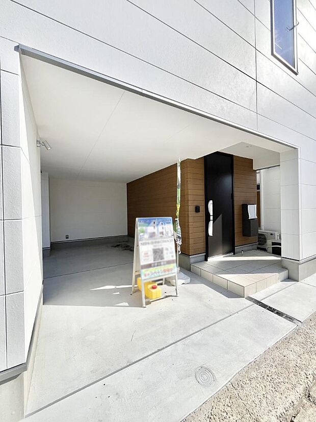 【駐車場】生活に欠かせない駐車スペース。