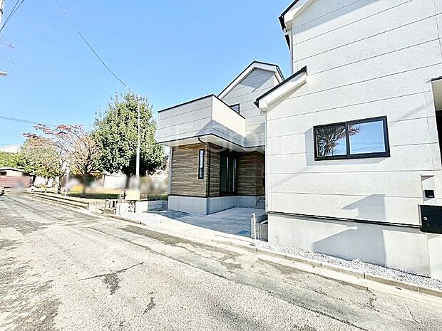 【現地外観写真】早く帰りたくなるマイホーム