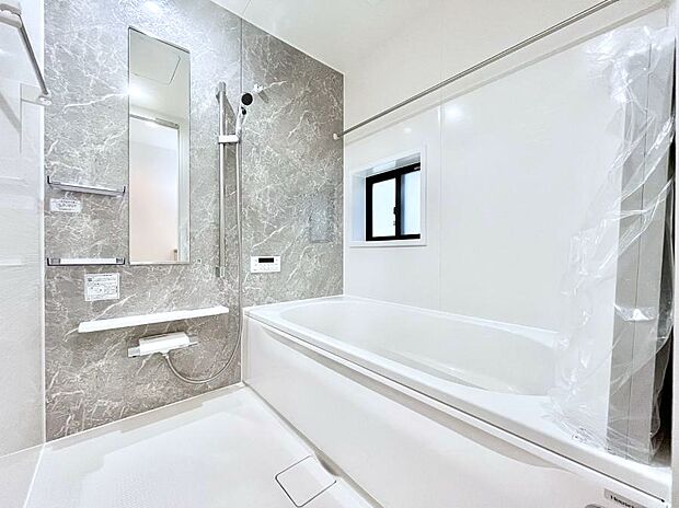 【浴室】一日の疲れを癒やす大切なバスタイム。ゆっくりとお風呂を楽しんで疲れをとりたいですね!