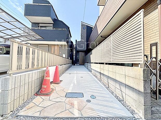 【現地外観写真】早く帰りたくなるマイホーム