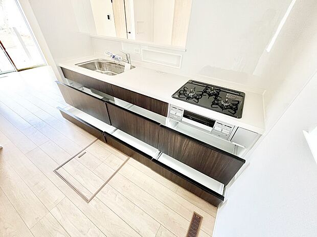 【スライド収納】使いやすさを優先したスライド式収納タイプ!