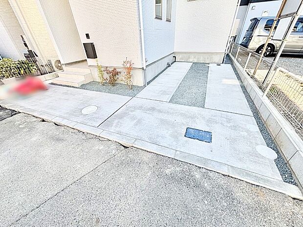 【駐車場】生活に欠かせない駐車スペース。