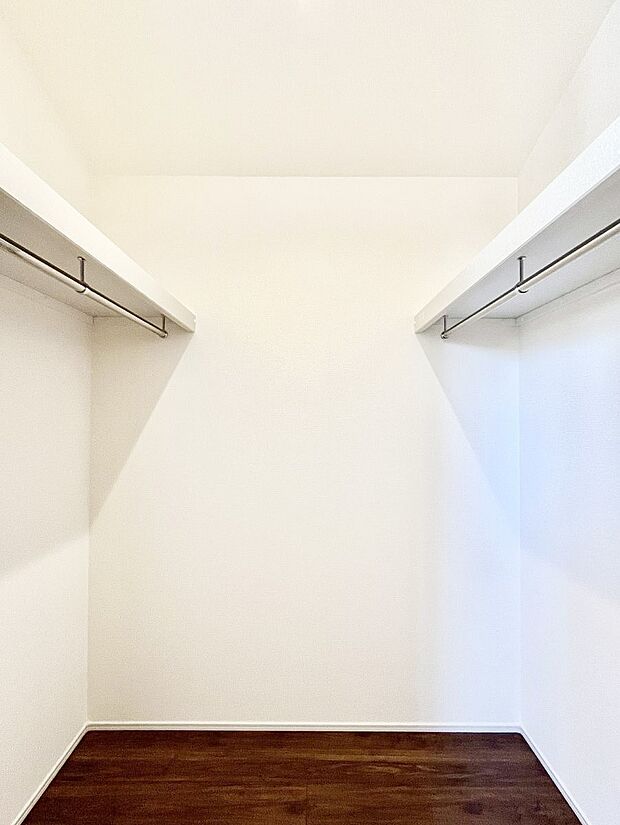 【収納】全居室クローゼット付き