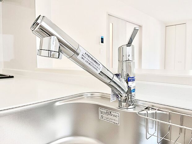 【蛇口一体型浄水器】いつでも清潔なおいしいお水を。一つの水栓で水道水と浄水を使い分け。