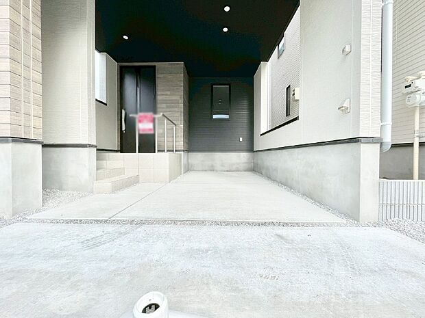 【駐車場】生活に欠かせない駐車スペース。