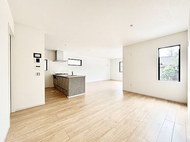 【ダイニング】家族が自然と集まる憩いのスペースになりそう