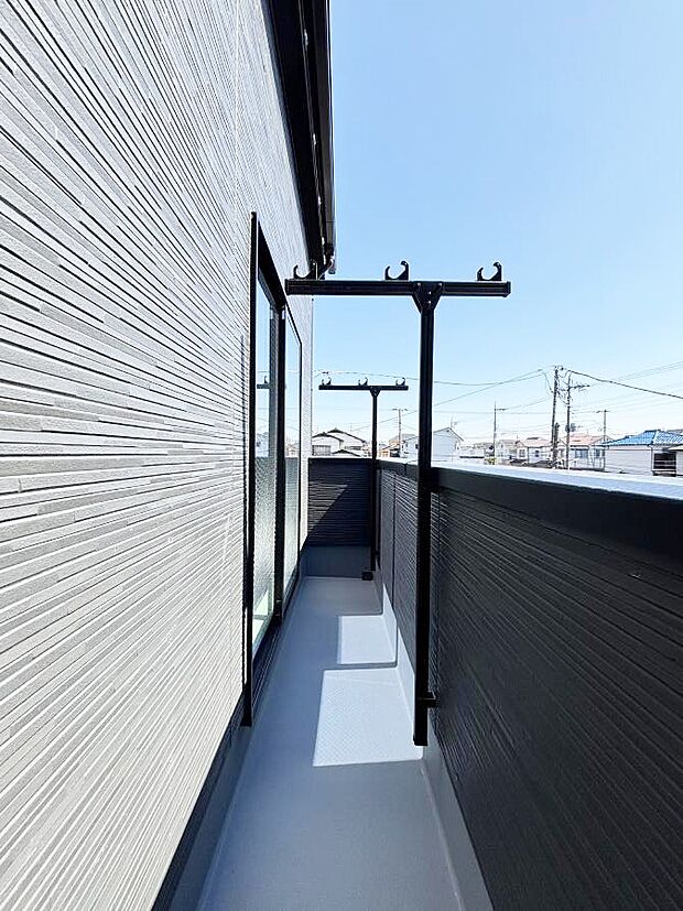 【バルコニー】風通しの良いバルコニー