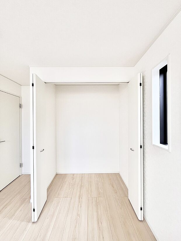 【収納】全居室クローゼット付き