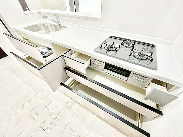 【スライド収納】使いやすさを優先したスライド式収納タイプ！