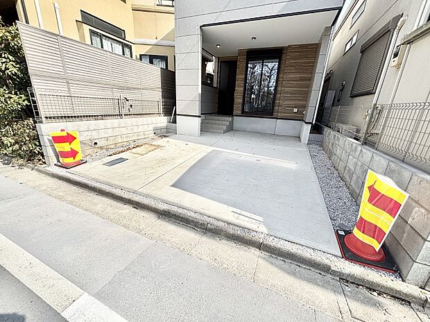 【駐車場】生活に欠かせない駐車スペース。